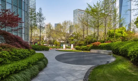 The Best Features of Effective Commercial Property Landscape Design